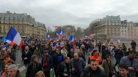 Manifestation de la "Marche nationale pour la Paix" à Paris le Dimanche 12 Février 2023 - Vidéo 5