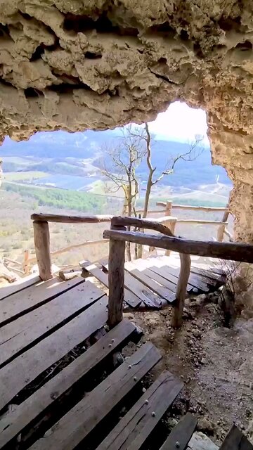 Chelter-Marmara cave monastery near Sevastopol, founded in the 13th century