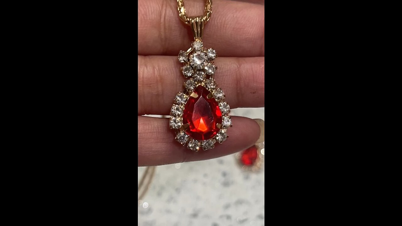4pcs of women’s Water Drop Shaped Rhinestone Set