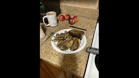Eggplant, fries, tomato’s and green beans (recipe included)