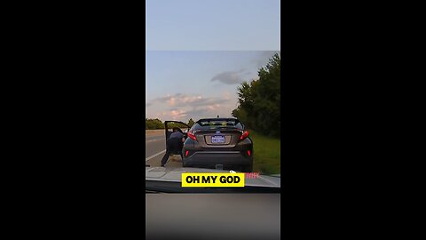 Female police arrested suspect