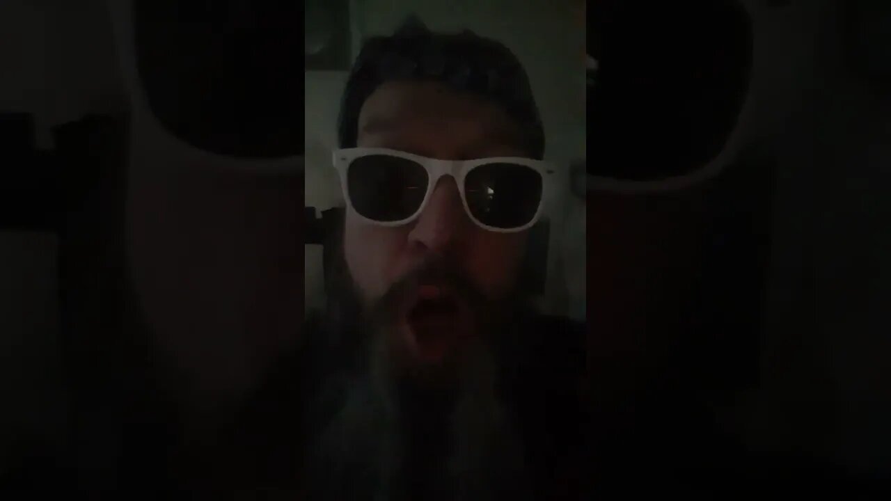 suvs following me Stalker@luckyburritos @griftcast #gangstalker