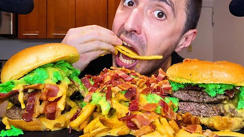 ASMR | HUGE BURGERS & BACON CHEESE FRIES | MUKBANG | EATING SOUNDS !