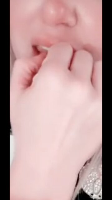 Welcome Beauties & Beasties to "Coffee Time, Bunny Reacts"...