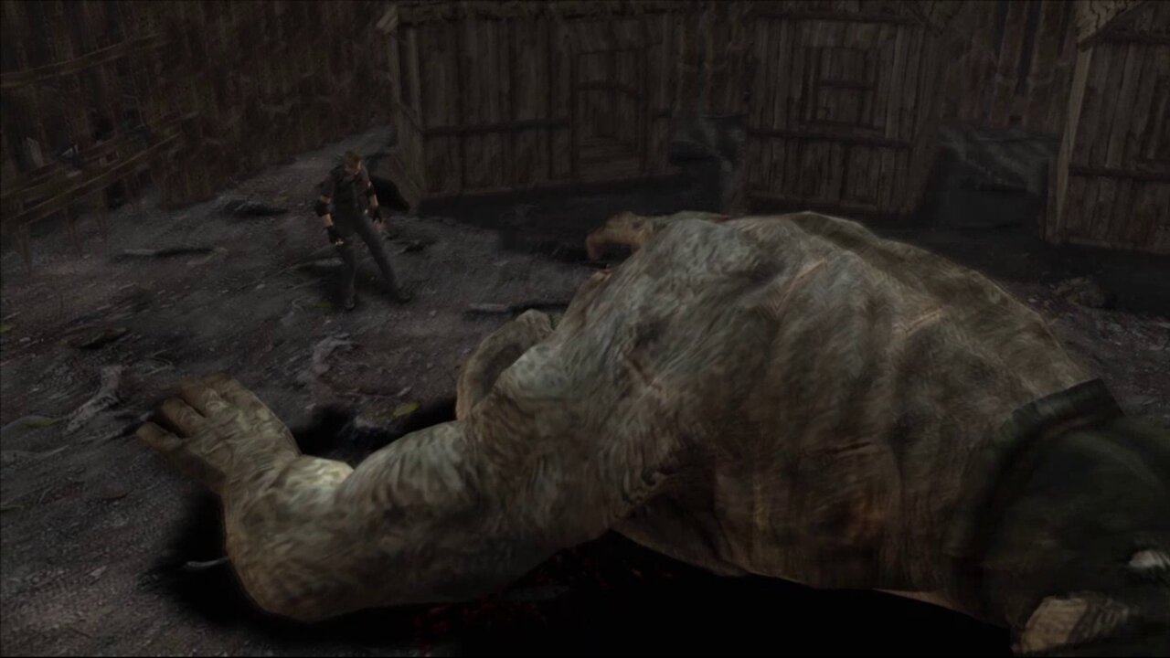 Resident Evil 4: Testing the Hand Cannon on the Giant.