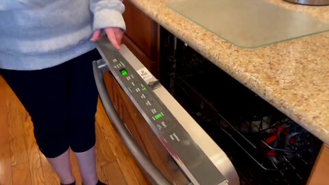Old Appliance: Fix it or toss it?