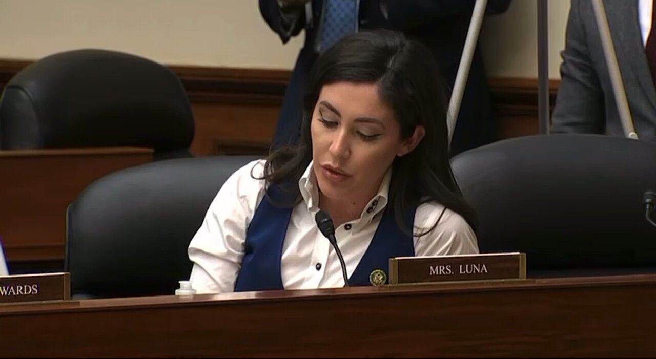 WOW Ms Luna brings the receipts! Put them in jail!