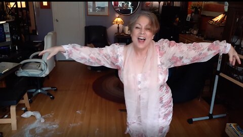 Michele Tittler Dancing to "Beginnings"