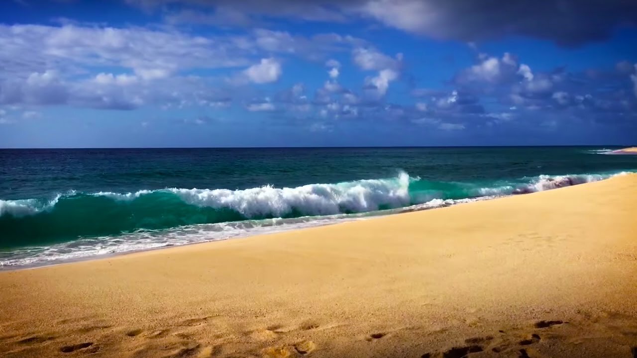 Relax with Hawaii's blue ocean and the sound of waves