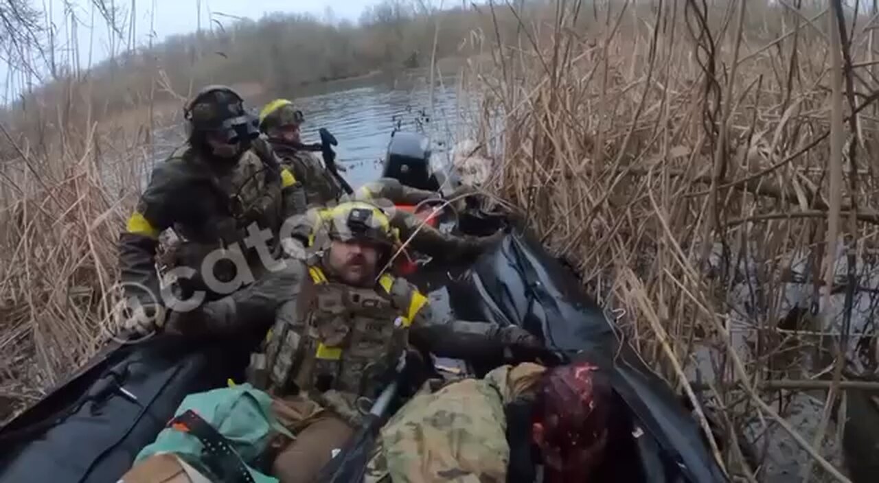 UA troops tried to cross the Dnieper river but was met with accurate fire, one got shot in the head