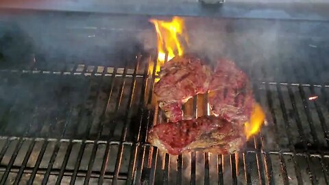 Steaks on the Smoker! #shorts #pelletsmoker #steaks