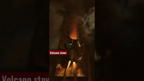 Volcano stove in action -KELLY KETTLE