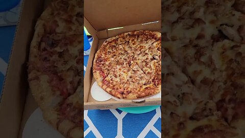 #shorts How I Feel When I Open a Box of Pizza