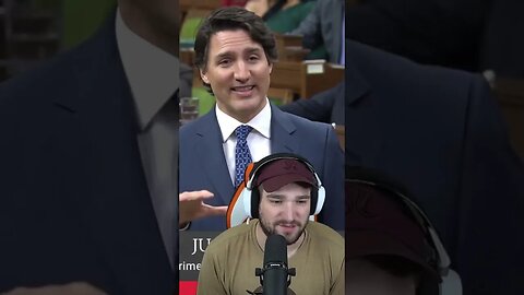 Trudeau Says He's Trying To Lower Cell Phone Bills #shorts