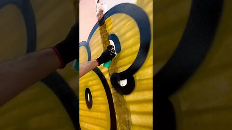 GOLD GRAFFITI THROWIE 🪙 #graffiti #graffitiart #shorts