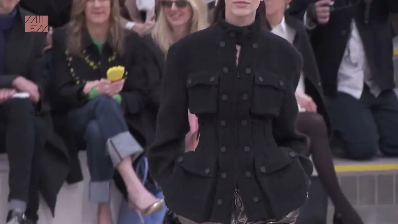 CHANEL – Fall Winter 2014-2015 Show [Flashback Fashion] | YOUR PERSONAL STYLE DESTINATION, MIIEN