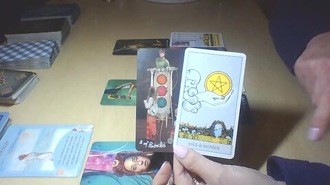 #TAROT #Pesti (feb/martie/aprilie) - Intuitia voastra va ajuta sa faceti fata acestor adevaruri!