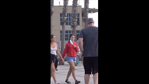 You can not control your laughing after see the video