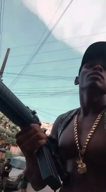 Uma resposta ao povo! Quem manda no Brasil!