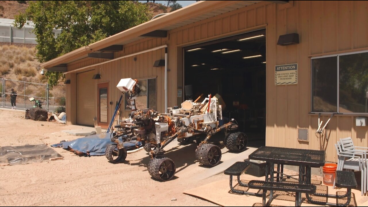 NASA's Curiosity Rover Turns 10: Here's What It's Learned