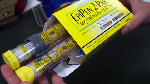 Lawmakers consider capping EpiPen costs: In-depth coverage