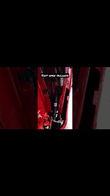 Soft open tailgate design on the 2022 Ford F-150 Ecoboost