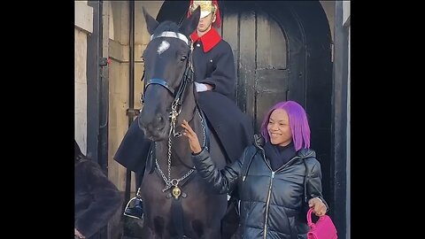 The Horse stops her from touching the reins #horseguardsparade