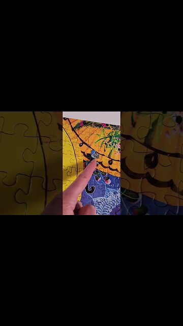 Follow along with me! #puzzle #jigsawpuzzles #shorts #jigsawpuzzle