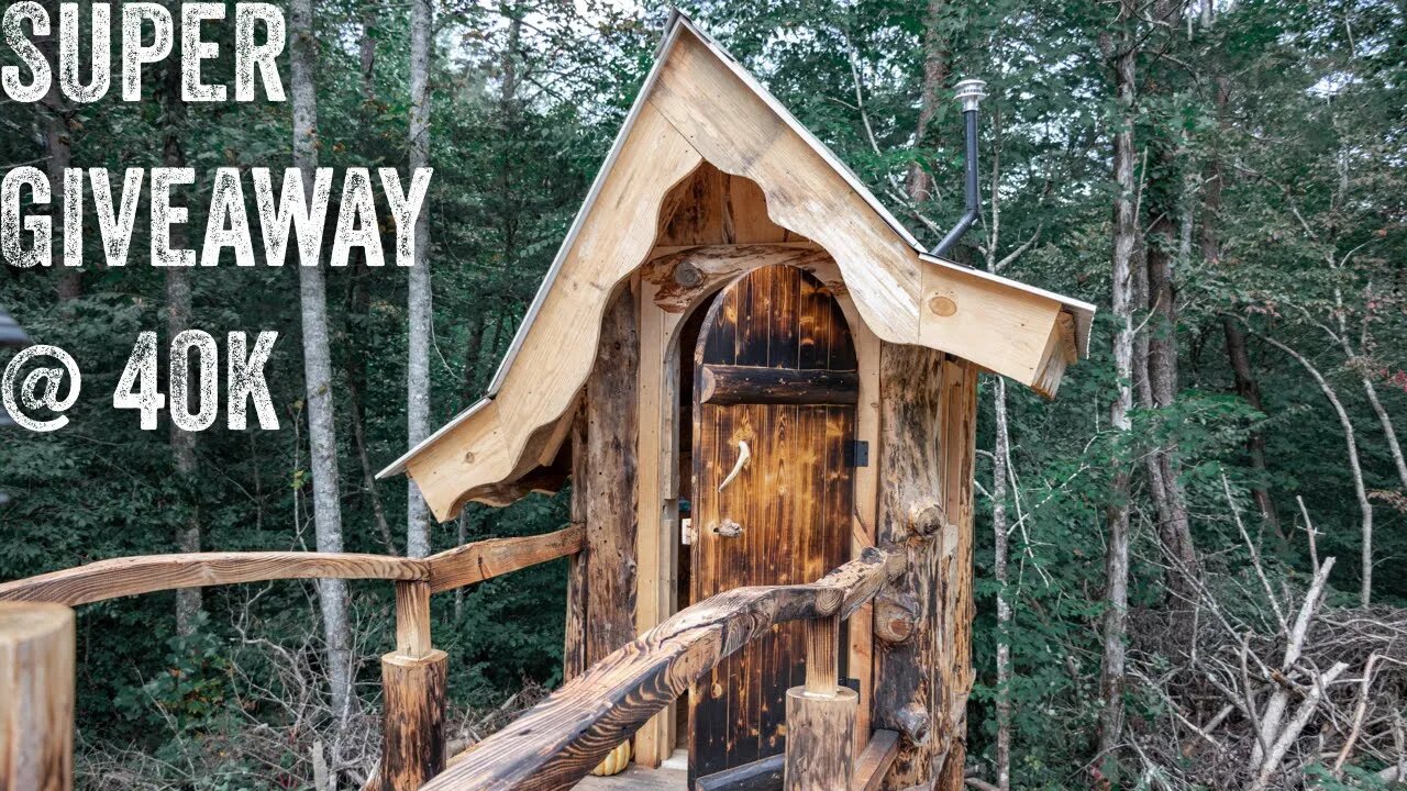 S2 EP25 | OFF GRID TIMBER FRAME | HOBBIT COMPOST TOILET | FOREST KITCHEN
