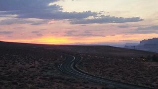 Arizona at sunset | Lake Powell summer evening