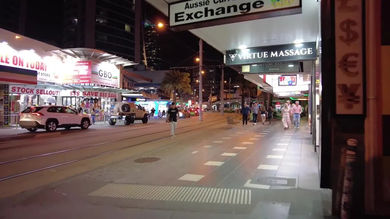 Australian Nightlife in Gold Coast || Surfers Paradise