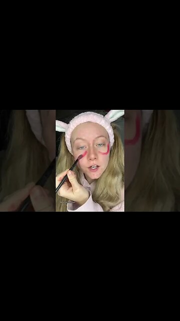 Tiktok Viral Makeup Transition! #makeup