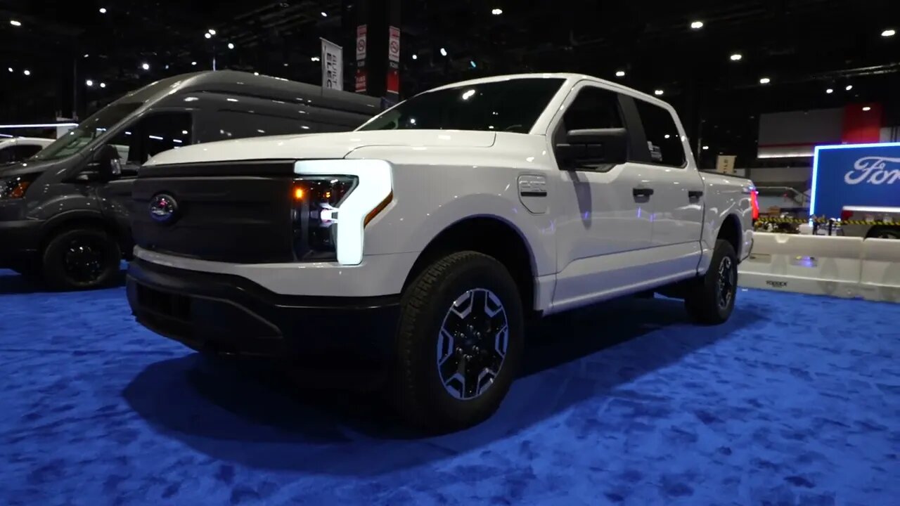 2023 Ford F150 Lightning XL Pro