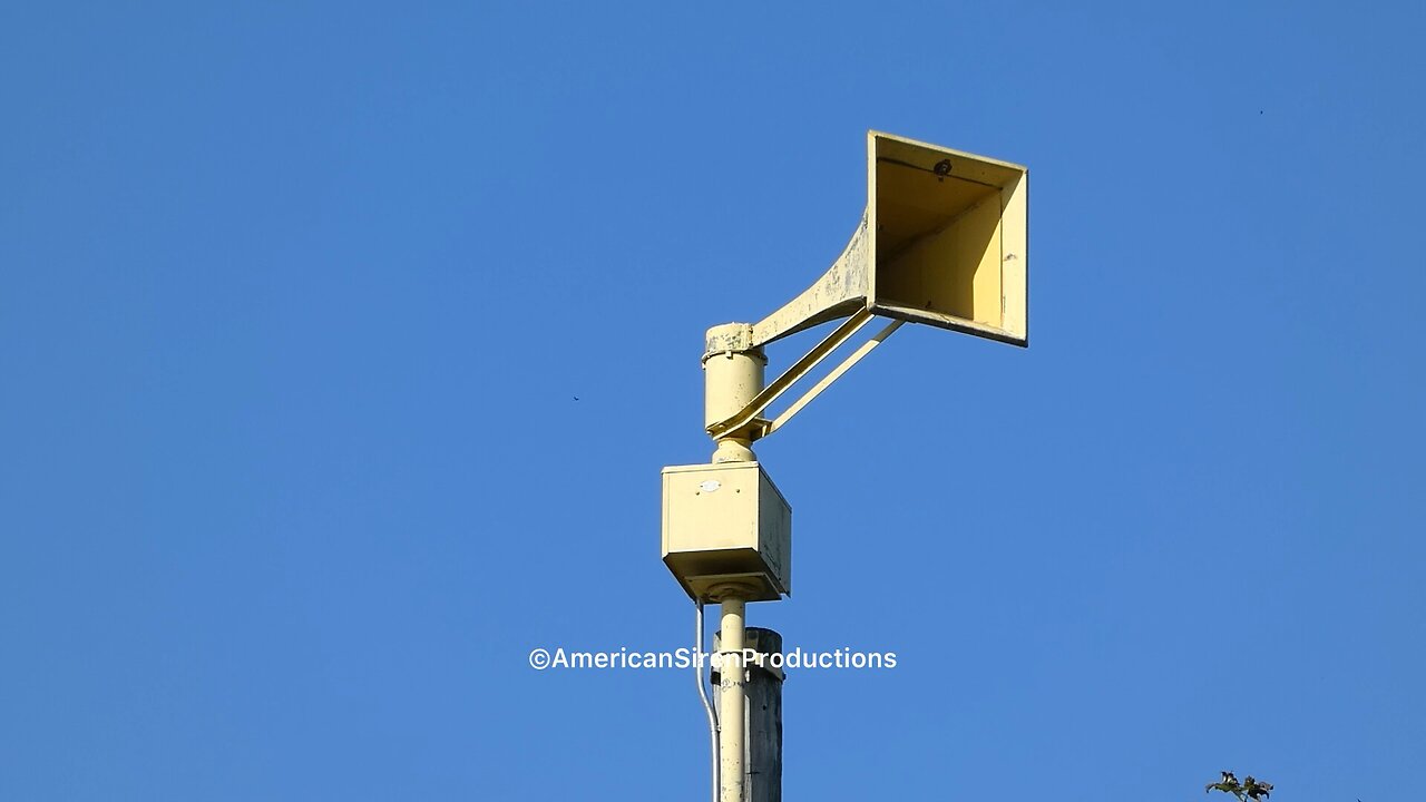 Tornado Siren Test (Federal Thunderbolt 1000)