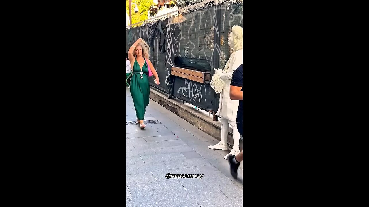 Scare prank p7