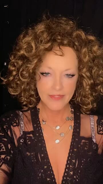 Promo for A Girl A Guy And A Movie