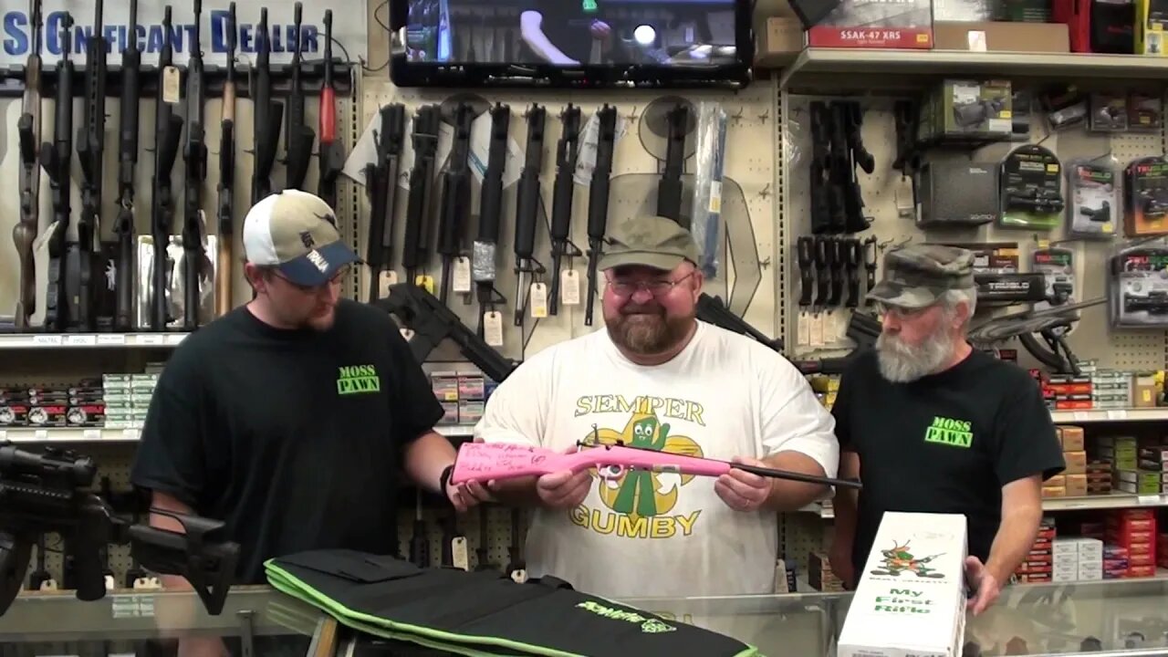 Special "Gun Youtubers" Rifle Auction for Charity