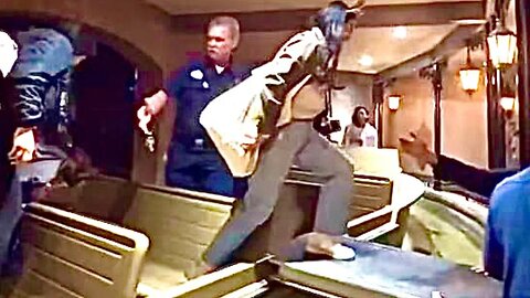Guest Evacuated from SINKING Boat at Disneyland
