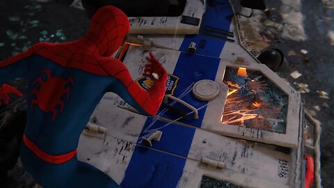 Spidey juss let that prisoner burn....