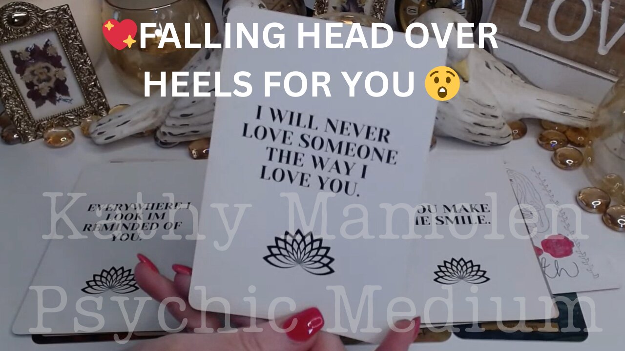 💖FALLING HEAD OVER HEELS FOR YOU 😲YOU'RE THE ONE FOR THEM💓✨COLLECTIVE LOVE TAROT READING💓✨