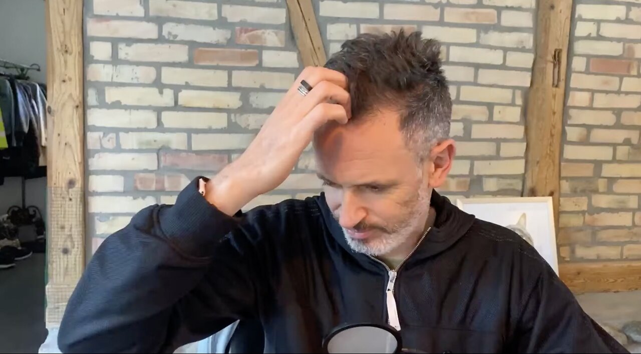 Schriftsteller Jonas Lüscher ist wütend. (Bitte an Sylvester 2020 gucken)