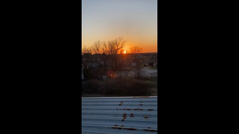 TEXAS SUNSET! ON THE ROOF… #motivation #diy #sunset