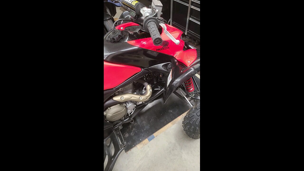 trx700xx oil check