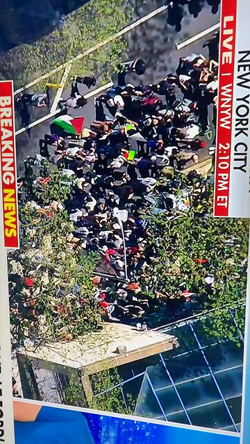 Protests block campus life at Fordham University