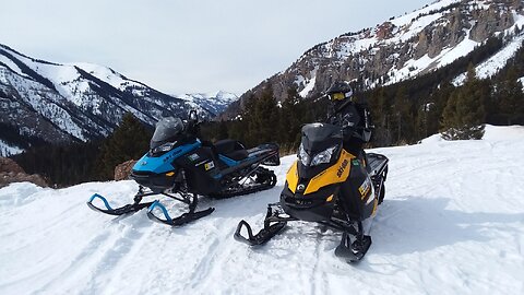 Snowmobiling Bridger-Teton National Forest / Wyoming / 2022