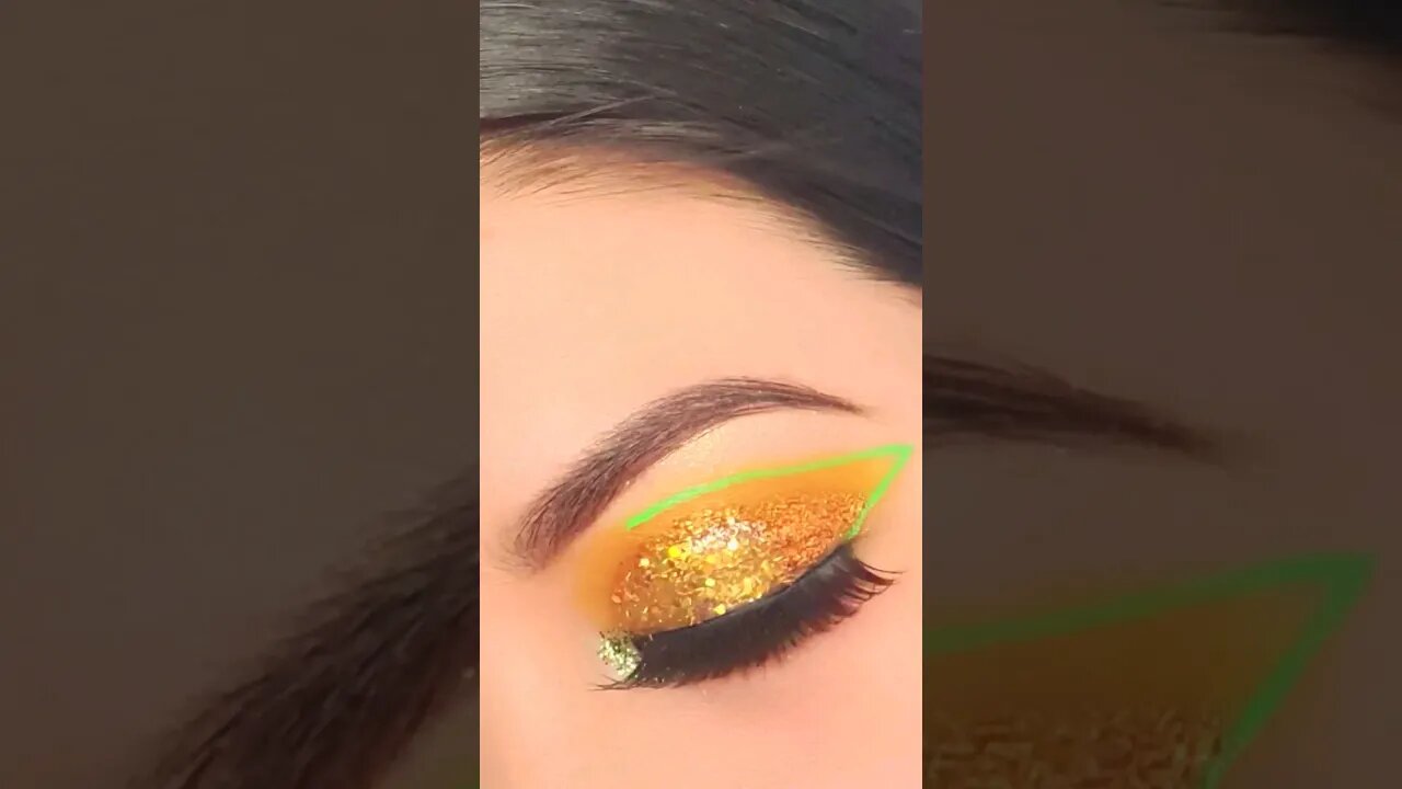 Creative Eye Art Makeup Design #shorts #shortvideo #viral #lipswatches #trending #fyp #short