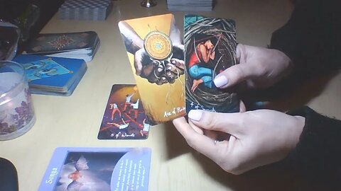 #TAROT #Fecioara -feb/martie/aprilie - Sunteti protejati si pusi pe o noua cale #martie #aprilie