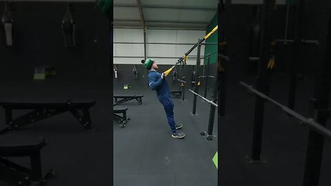 STOP DOING TRX ROWS LIKE THIS 😅💪🏻🚫
