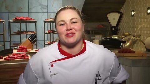 y2meta com Amber Tries To Serve Raw Chicken In The Final Service Hell's Kitchen 1080p