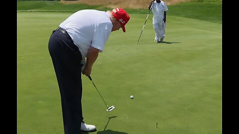 Trump Scores Beautiful Birdie On Par 4 To Finish 18 Holes -22